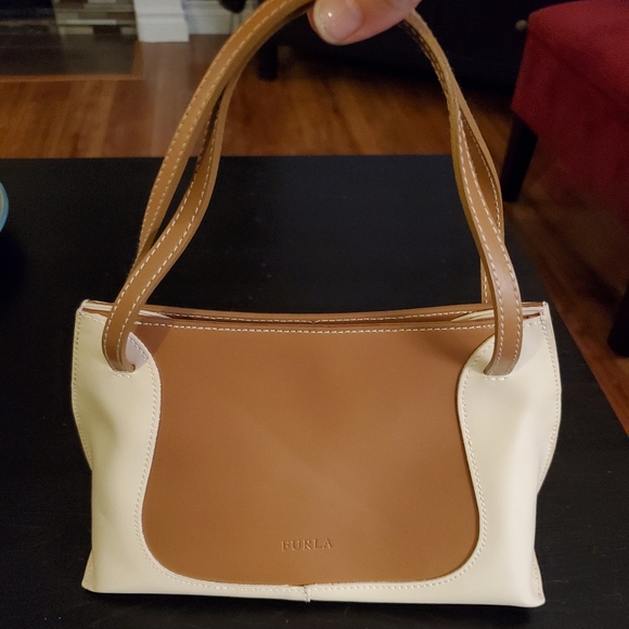 Bag - Picture 1 of 2